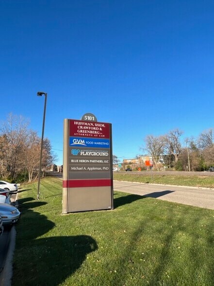 More Photos Of 5101 Olson Memorial Pky, Golden Valley Office For Lease