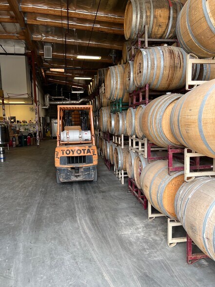 More Photos Of 2325 A St, Santa Maria Warehouse For Sale