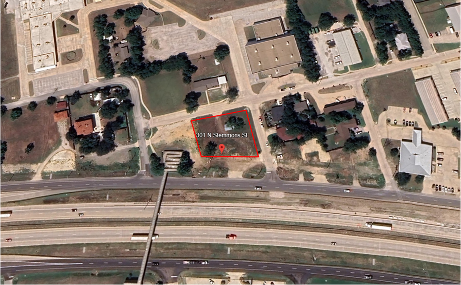 Primary Photo Of 301 N Stemmons St, Sanger Land For Sale