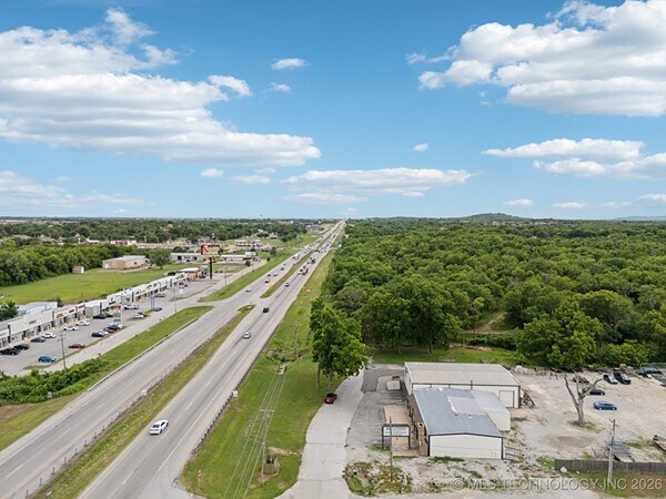 More Photos Of 13802 S Union Pl, Glenpool Freestanding For Sale