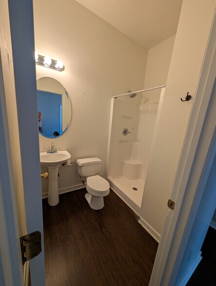 More Photos Of 1627 W Main St, Richmond Storefront Retail Residential For Sale