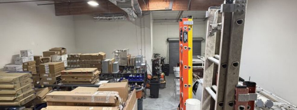 More Photos Of 1842 W 11th St, Upland Warehouse For Sale