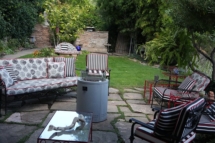 More Photos Of 100 Hill St, Jerome Hospitality For Sale