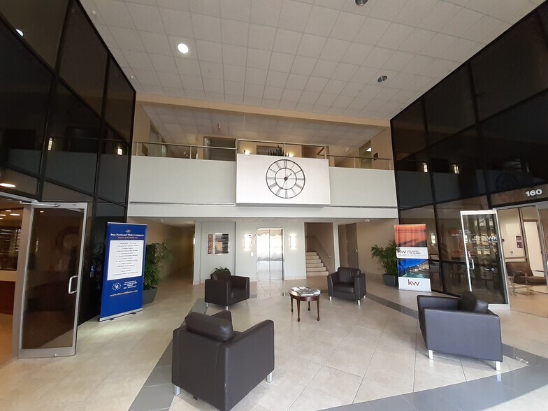 More Photos Of 1520 Royal Palm Square Blvd, Fort Myers Office For Lease
