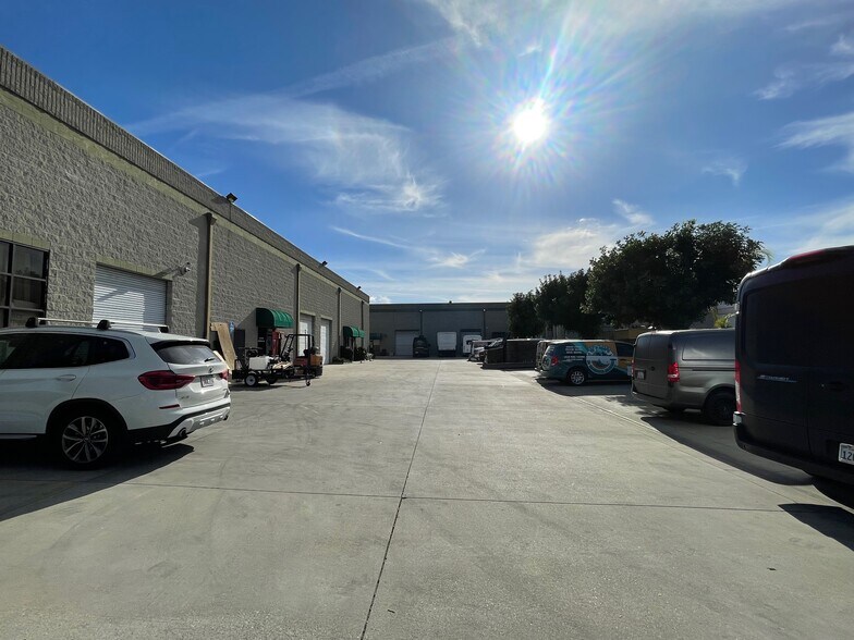 More Photos Of 11920 Goldring Rd, Arcadia Warehouse For Sale