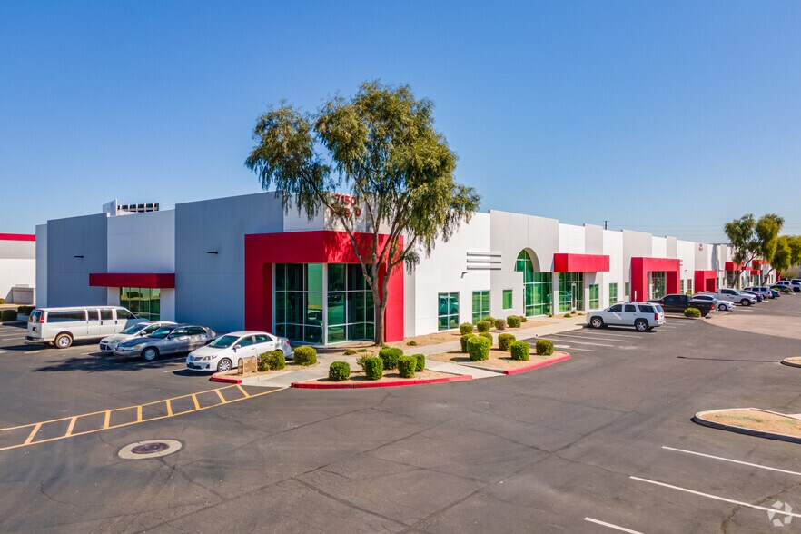 More Photos Of 7150 W Roosevelt St, Phoenix Distribution For Lease