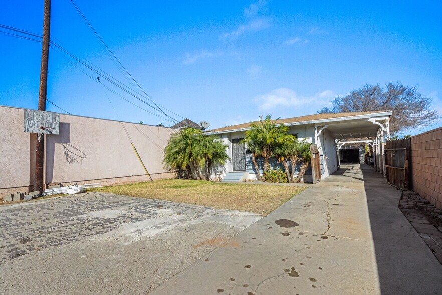 More Photos Of 339-341 E 220th St, Carson Multifamily For Sale