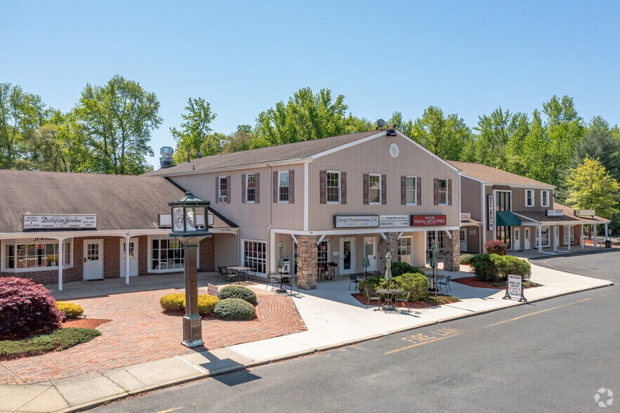 560 Stokes Rd, Medford, NJ 08055 Retail For Lease
