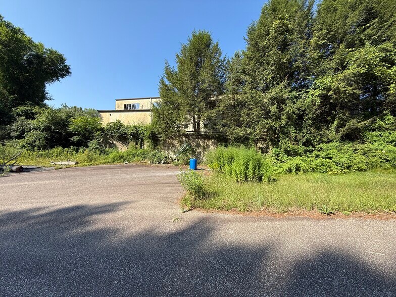 More Photos Of 44 Southbridge Rd, Dudley Light Manufacturing For Sale