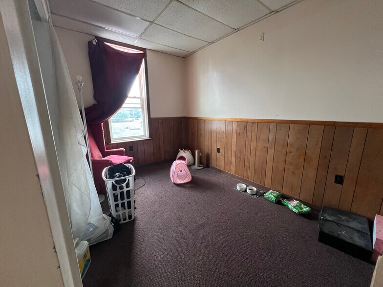 More Photos Of 451 Market St, Elmira Apartments For Sale