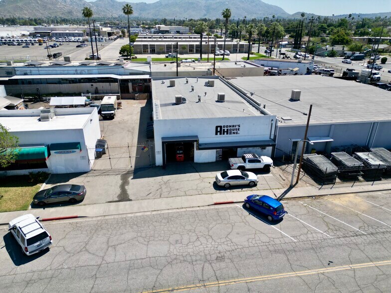 Primary Photo Of 3226 Franklin Ave, Riverside Manufacturing For Lease