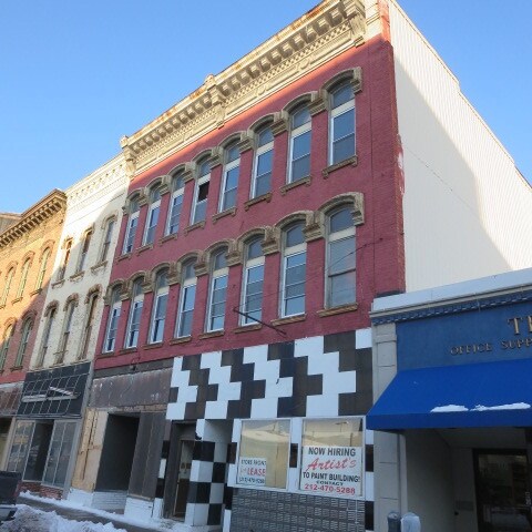 More Photos Of 112-114 Lake St, Elmira Storefront Retail Residential For Lease