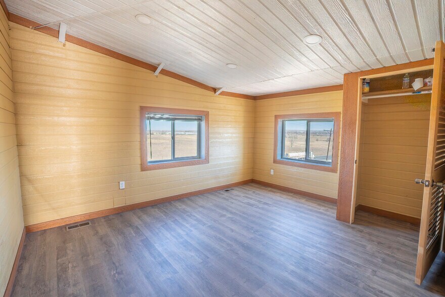 More Photos Of 5404 County Road 23, Fort Lupton Industrial For Sale