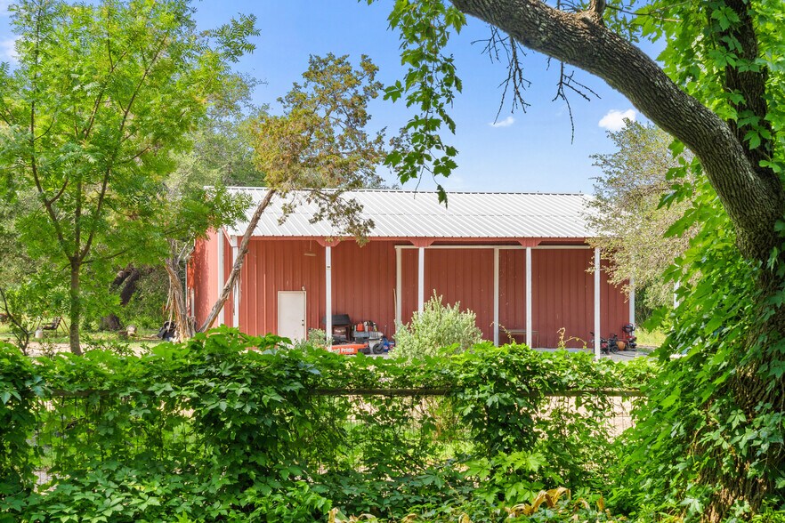 More Photos Of 534 County Road 407, Spicewood Land For Sale