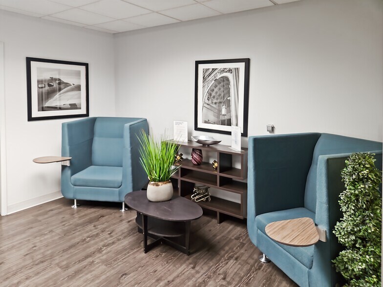 More Photos Of 1 Bridge Plz N, Fort Lee Coworking Space