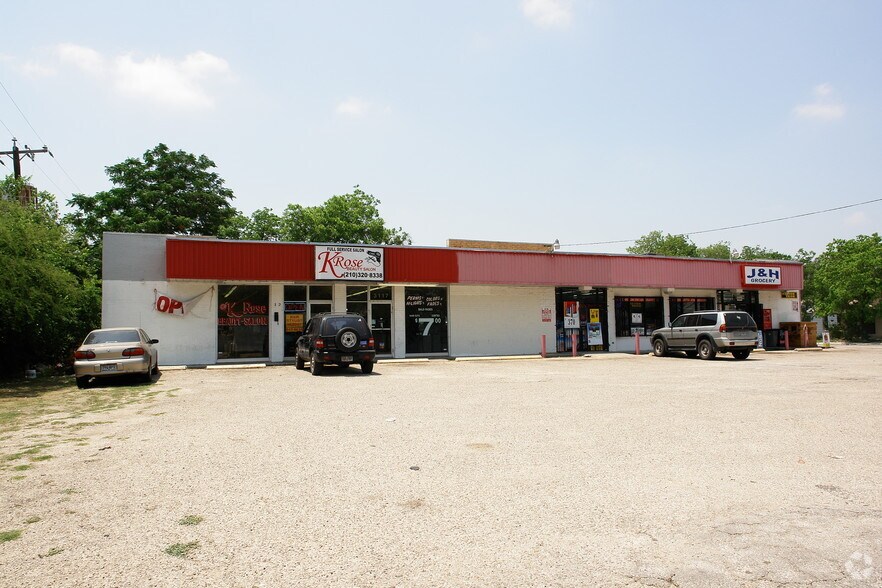 More Photos Of 3117-3121 Blanco Rd, San Antonio Freestanding For Lease