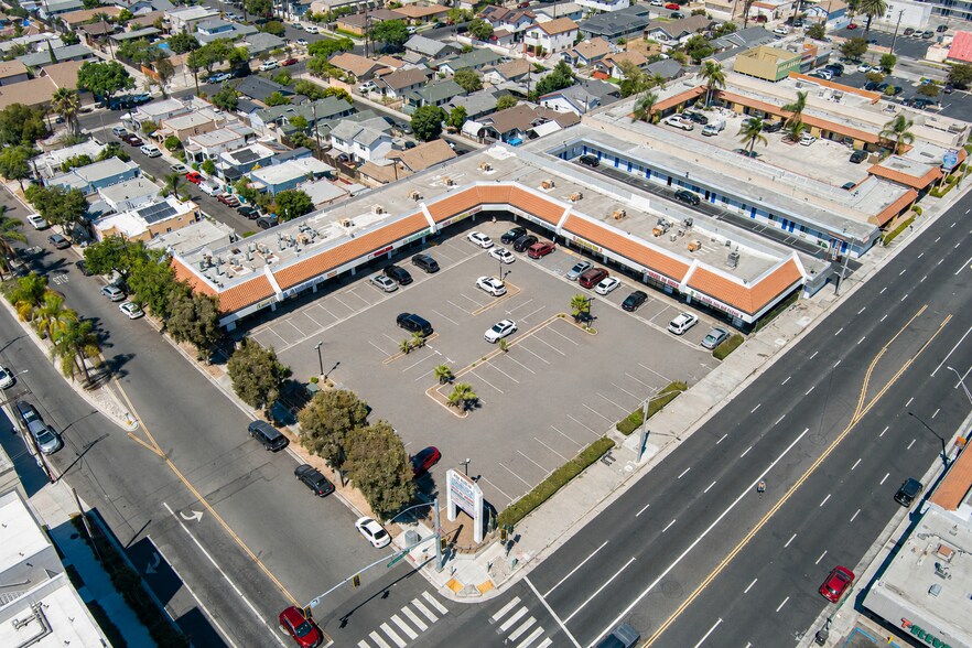 Primary Photo Of 1001 E Pacific Coast Hwy, Long Beach Storefront For Lease