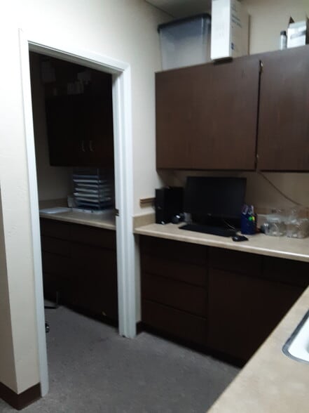 More Photos Of 13210 W Van Buren St, Goodyear Office For Lease