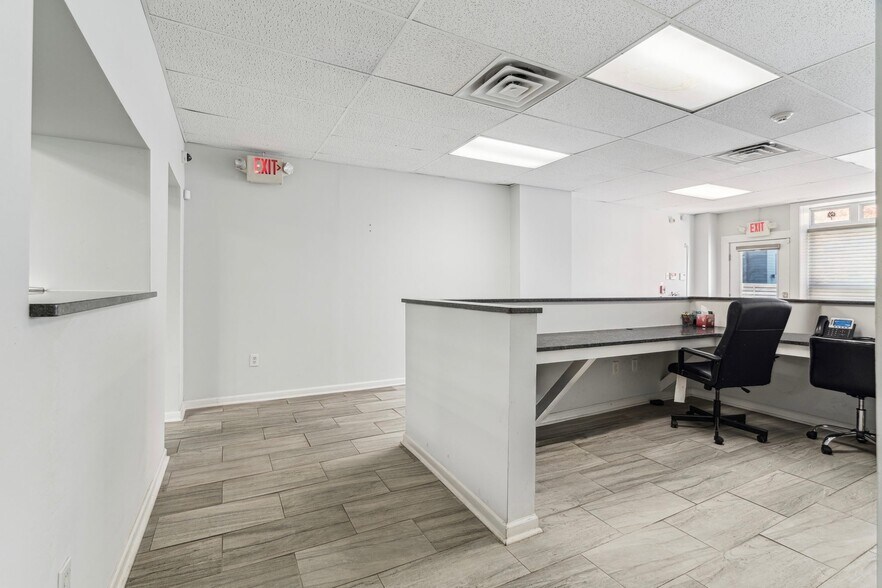 More Photos Of 813-817 N 5th St, Philadelphia Apartments For Lease