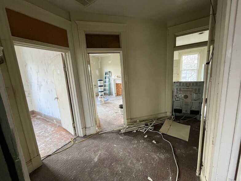 More Photos Of 1708 Mechanicsville Tpke, Richmond Multifamily For Sale