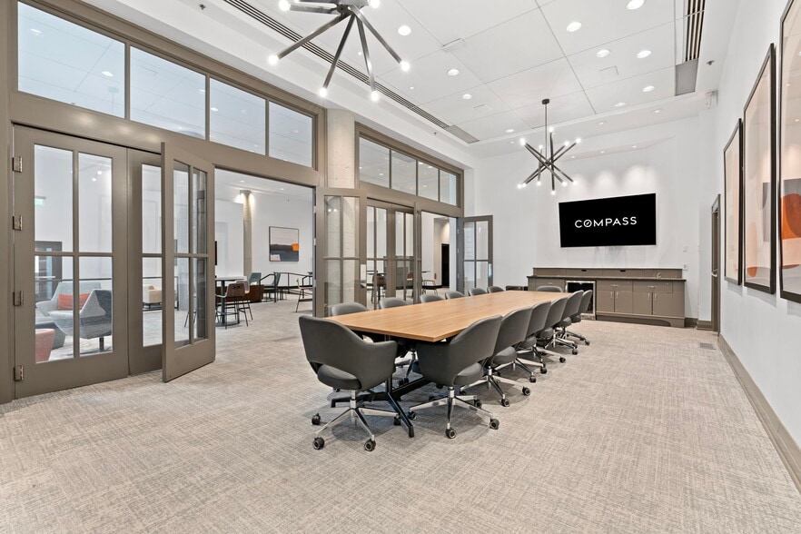 More Photos Of 360 Saint Peter St, Saint Paul Apartments For Lease