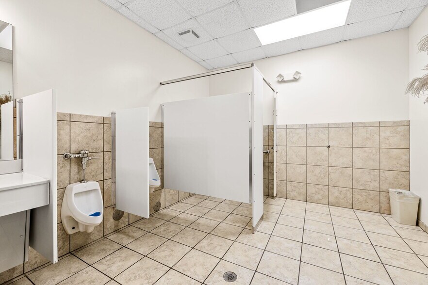 More Photos Of 2929 Hedrick Mill Rd, Lexington Lodge Meeting Hall For Sale