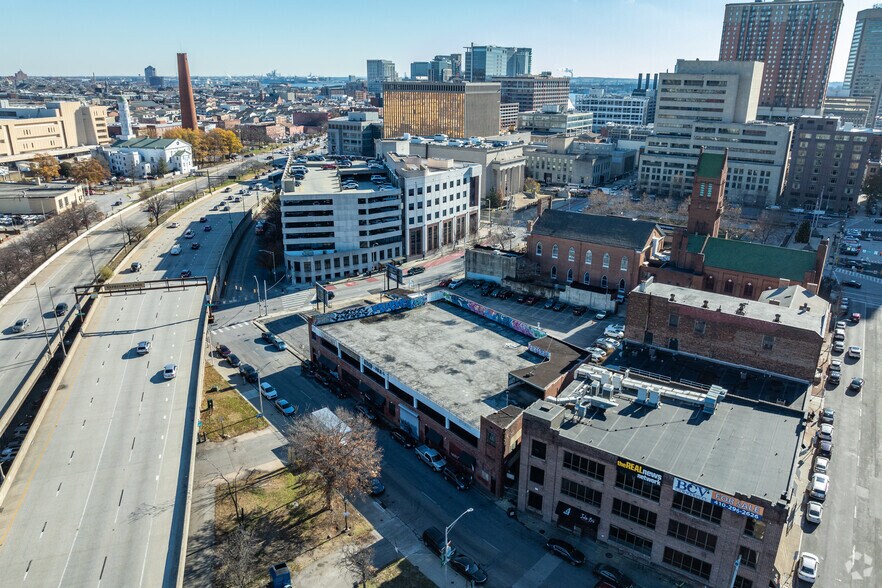 More Photos Of 407 E Saratoga St, Baltimore Parking Garage For Sale