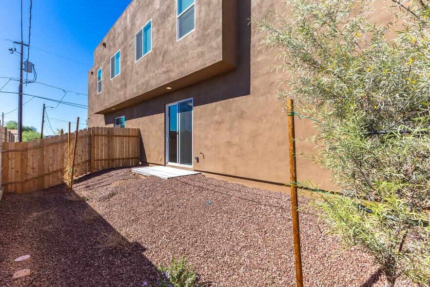 More Photos Of 4307 N 13th Pl, Phoenix Apartments For Sale