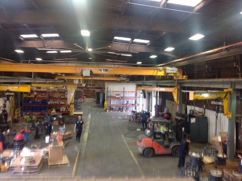More Photos Of 5353 S Hattie Ave, Oklahoma City Manufacturing For Lease