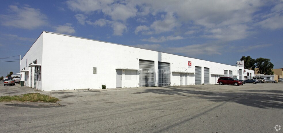 More Photos Of 803 NW 7th Ter, Fort Lauderdale Industrial For Sale
