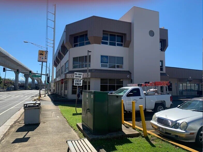 More Photos Of 97-719 Kamehameha Hwy, Pearl City Warehouse For Lease