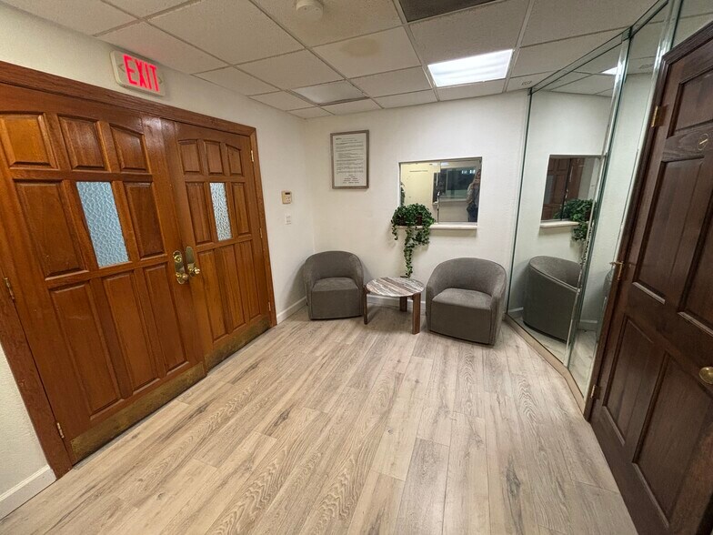 More Photos Of 6209 W Commercial Blvd, Tamarac Office For Lease