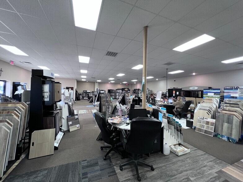 More Photos Of 4710 Bell St, Amarillo Storefront For Sale