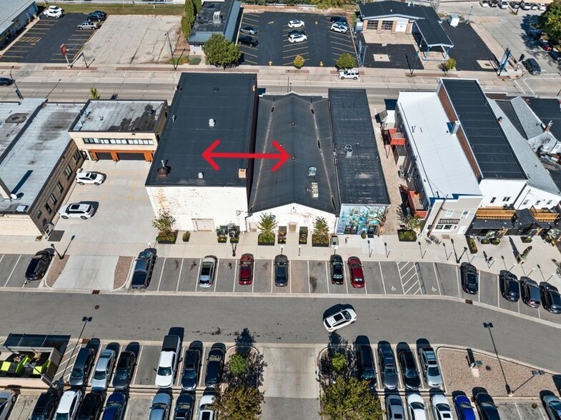 More Photos Of 419 Main Ave, De Pere Restaurant For Sale