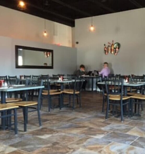 More Photos Of 123 Mohawk St, Herkimer Restaurant For Sale