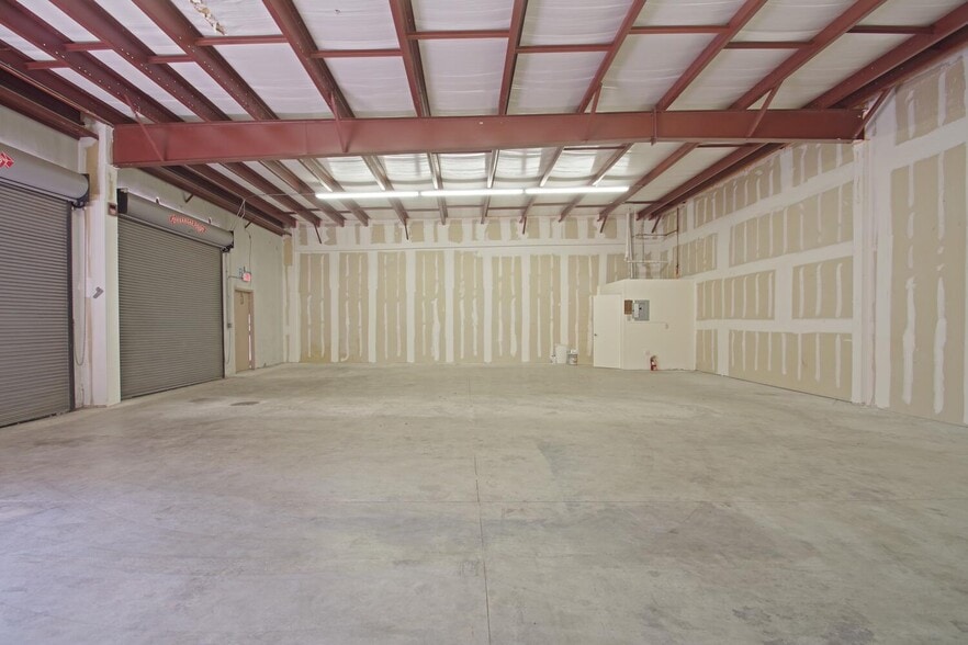 More Photos Of 1525 NW 3rd St, Deerfield Beach Unknown For Lease