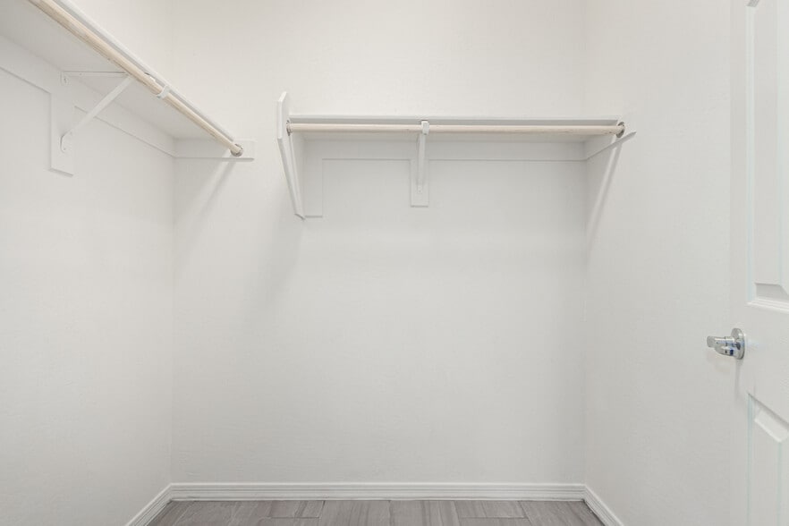 More Photos Of 10838 W San Juan Ave, Phoenix Healthcare For Sale