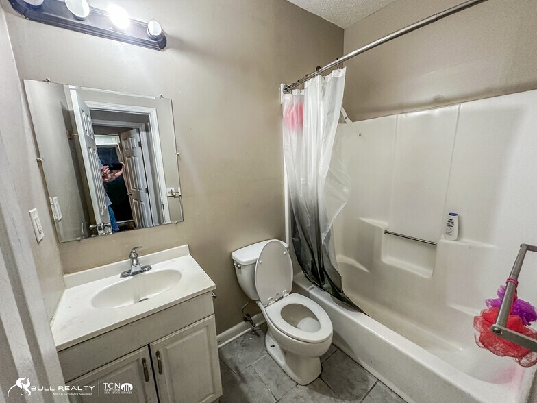 More Photos Of 516 NE Boulevard, Atlanta Apartments For Sale