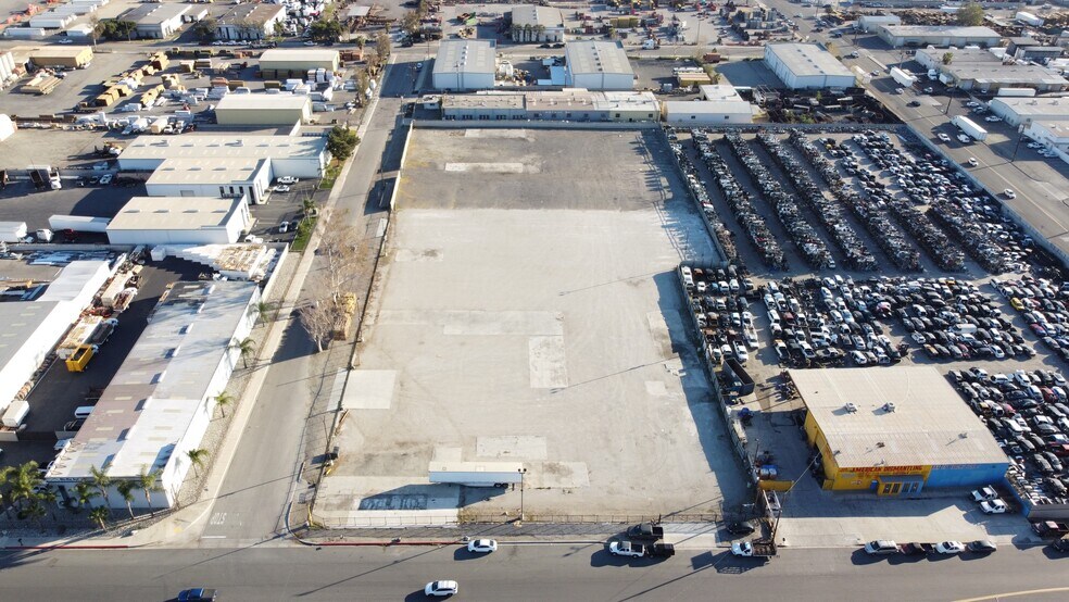 More Photos Of 15363 Arrow Blvd, Fontana Land For Lease