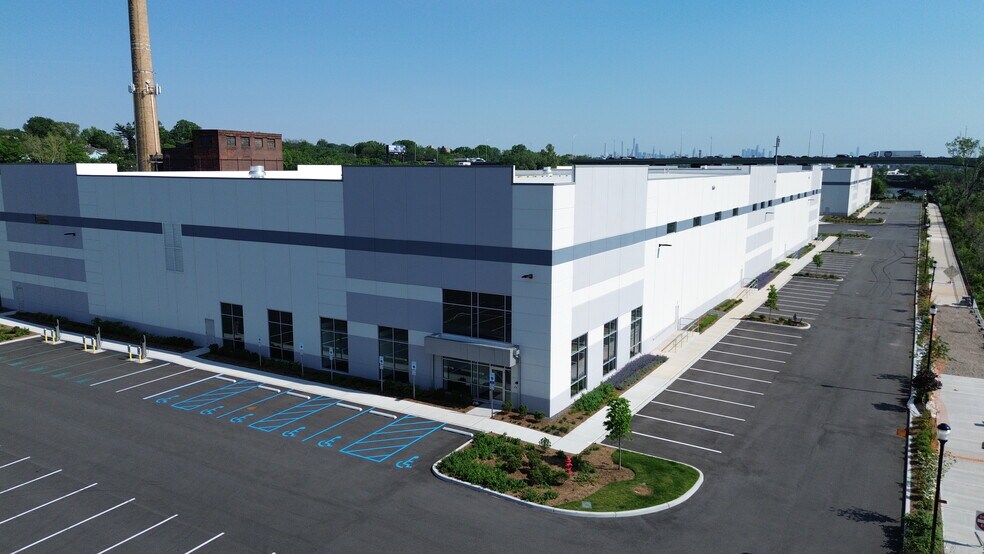 More Photos Of 30 Cross St, Ridgefield Park Unknown For Lease