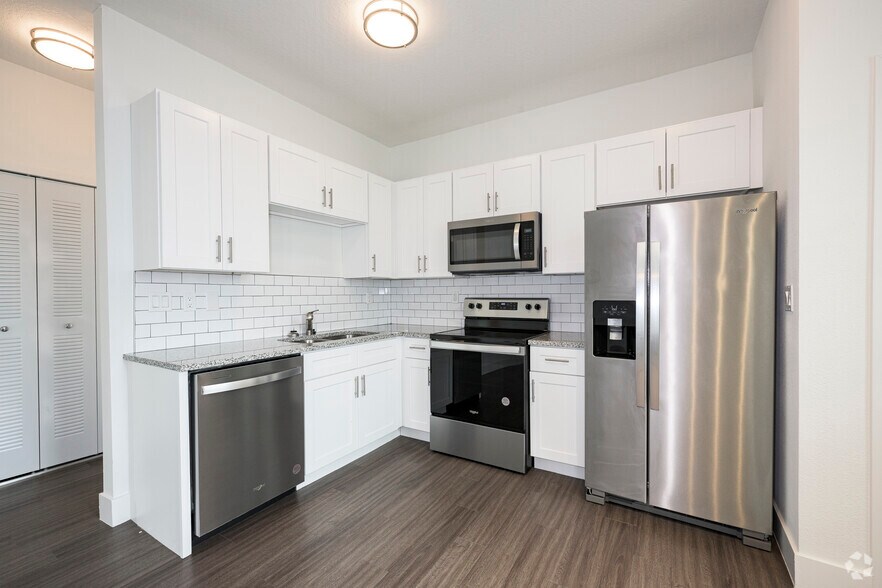 More Photos Of 2841 Enterprise Rd, Debary Apartments For Sale