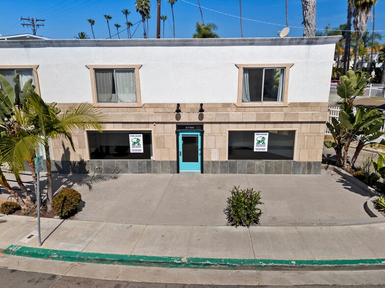 More Photos Of 6780-6786 La Jolla Blvd, La Jolla Storefront Retail Residential For Lease