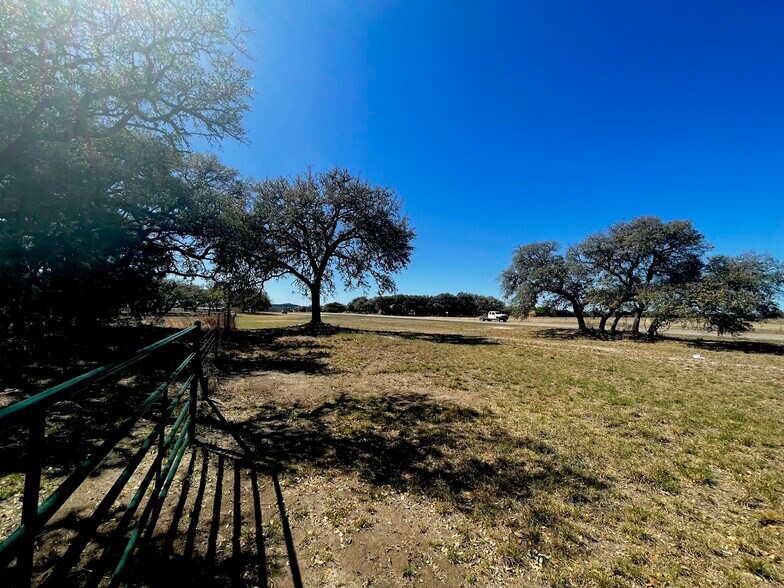 More Photos Of 0000 State Highway 16 S, Pipe Creek Land For Sale