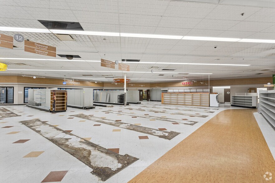More Photos Of , Morgan Hill General Retail For Sale