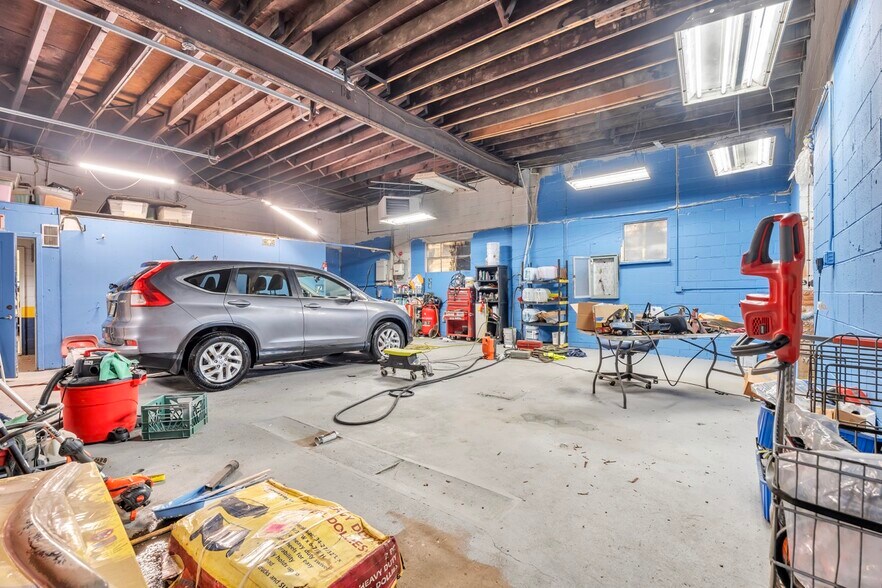 More Photos Of 1333 Delsea Dr, Deptford Auto Dealership For Sale
