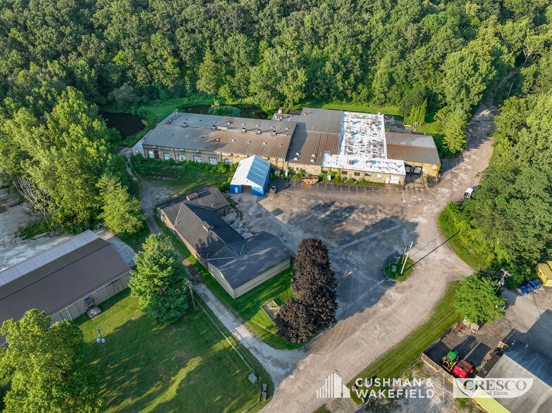 More Photos Of 6212 Akron Peninsula Rd, Peninsula Manufacturing For Sale