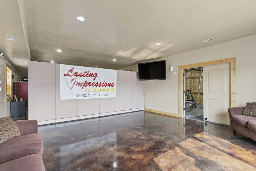 More Photos Of 1545 S 1100 W, Ogden Warehouse For Lease