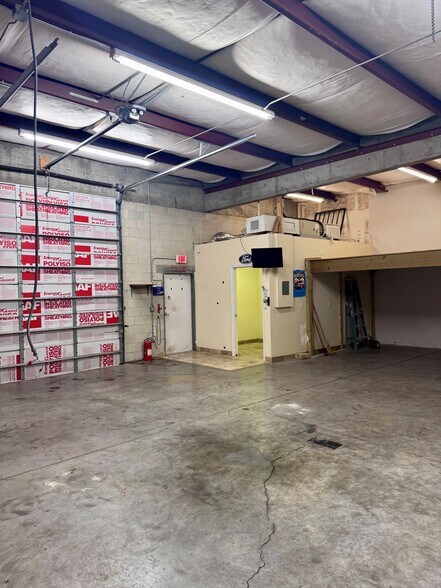 More Photos Of 28220 Old US Highway 41, Bonita Springs Warehouse For Sale