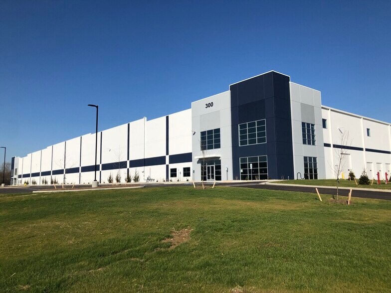 More Photos Of 301 Richard Knock Hwy, Walton Unknown For Lease