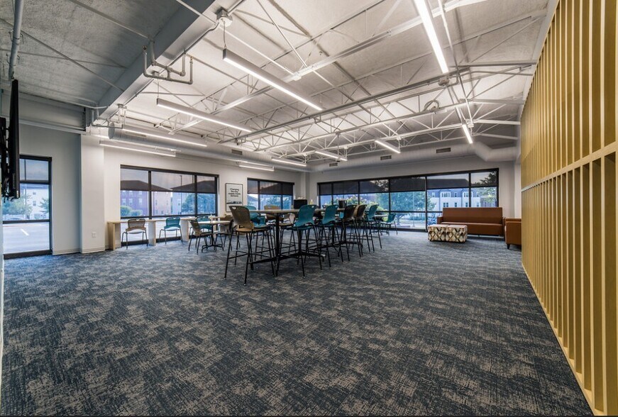 More Photos Of 506 Enterprise Dr, Lowell Unknown For Lease